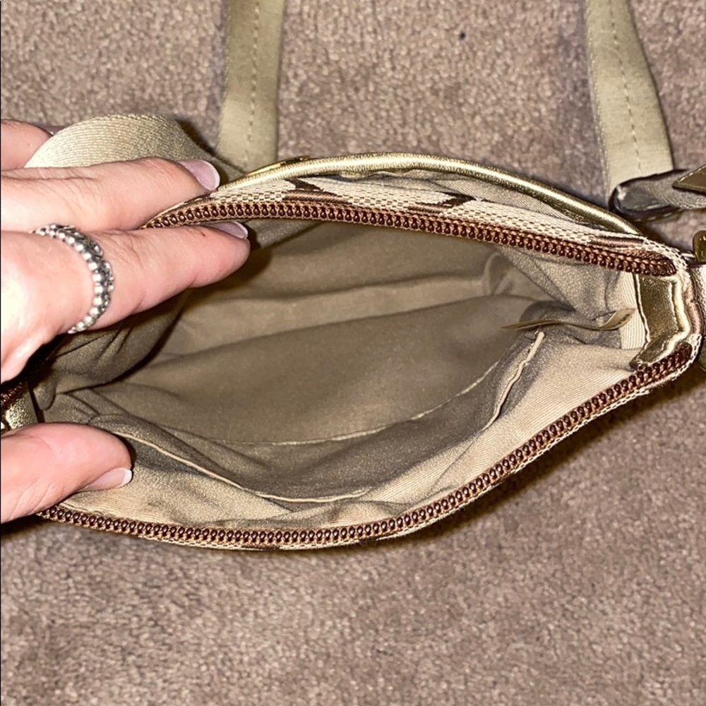 Coach Side Bag - Picture 4 of 6